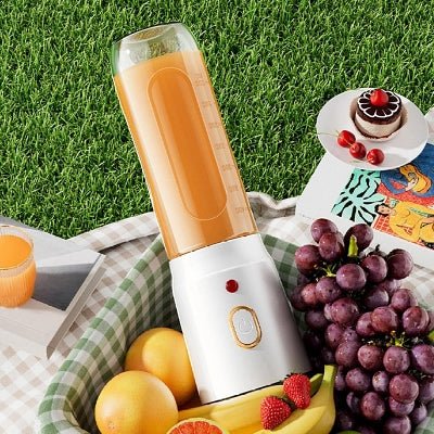 Presse-agrumes électrique - PortableElectricBlender™